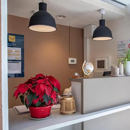 Premiere Classe Cran-gevrier Renove En 2025 Hotel