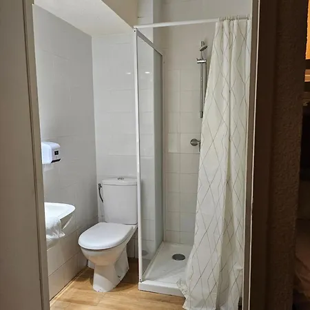 Premiere Classe Cran-gevrier Rénové En 2025 Hotel 2*